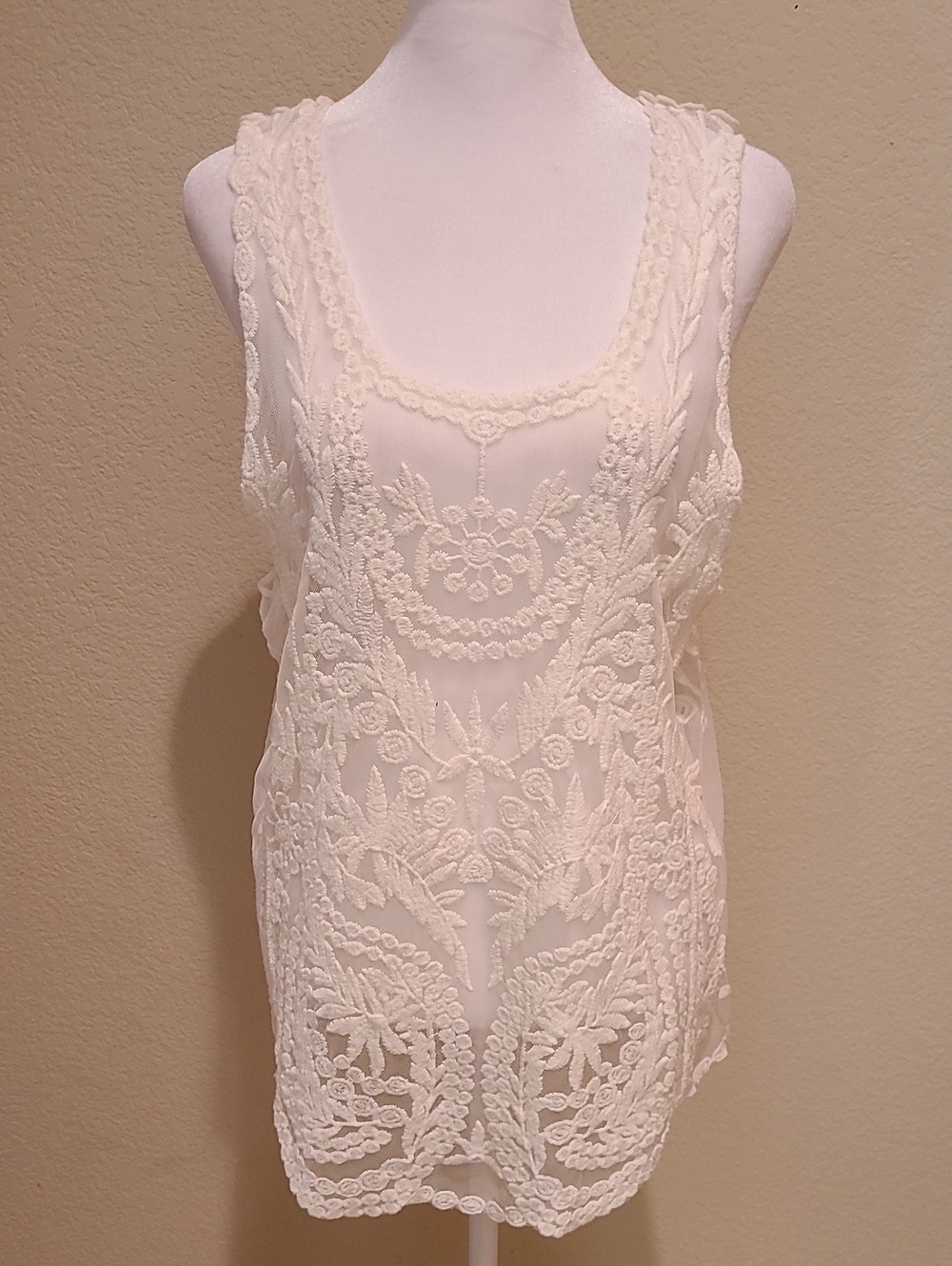 Ivory Floral Lace Sleeveless Beach Cover-Up (See Measurements) Unbranded